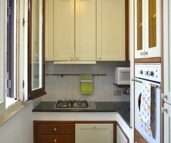 Ayroldi Apartman *