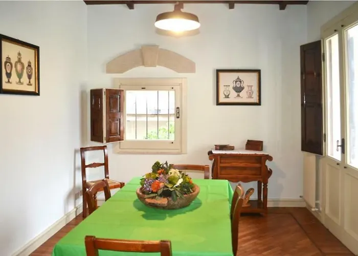 Ayroldi Apartman Lecce